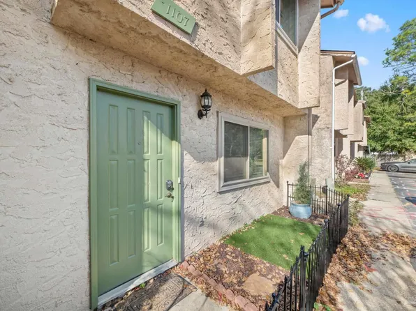 1107 Bloodworth Ln, Pensacola, FL 32504