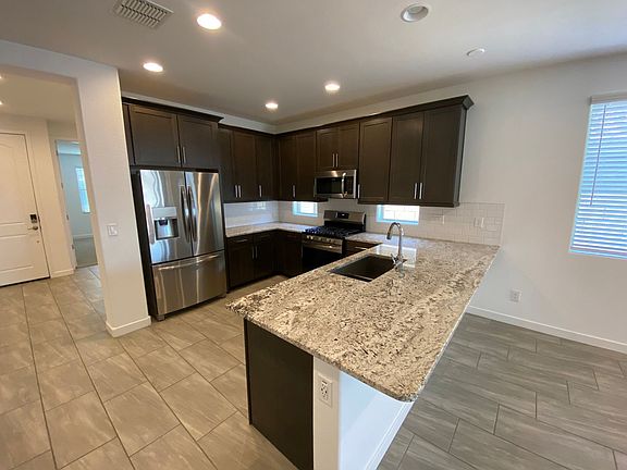 5th image of 2216 W Dunbar Dr