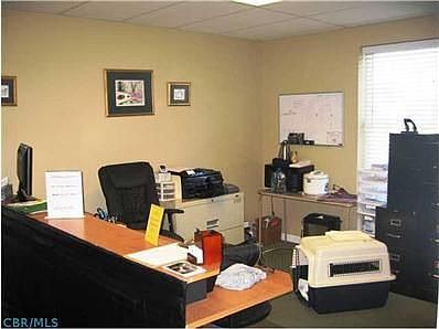 3rd image of 951 Worthington Woods Blvd