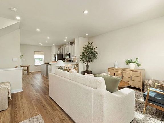 3rd image of 331 Nottingham Row
