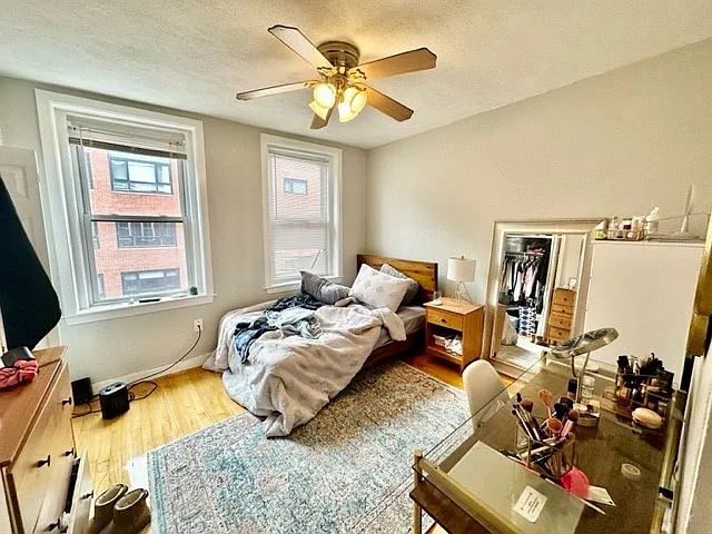 2 bed, 9999 sqft, $3,500 — Photo 4