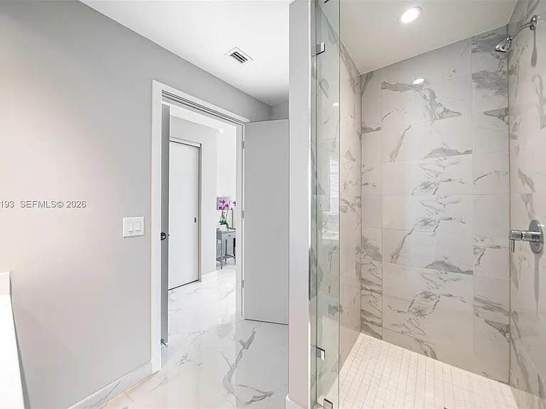 851 NE 1st Ave #2911 — Photo 23