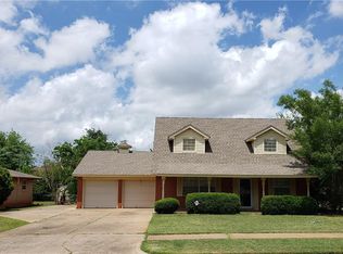 3913 Overland Dr, Del City, OK 73115