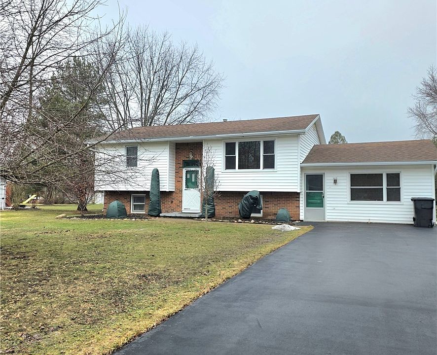 1st image of 11086 Jane Dr