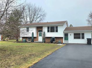 11086 Jane Dr, Alden, NY 14004