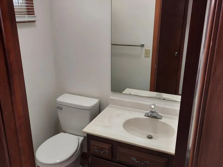1538 Kehl Ct — Photo 7