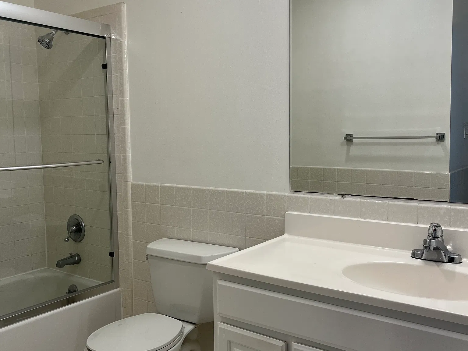 375 Euclid Avenue — Photo 4