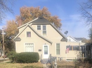 32 9th St NW #9, Mason City, IA 50401