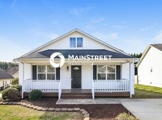 490 Mae Stone Dr, Kernersville, NC 27284