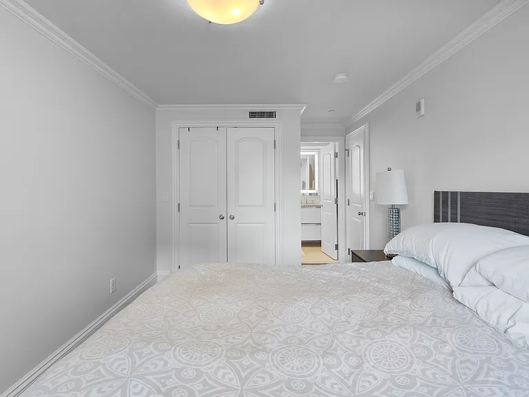 101 Beacon St #PENTHOUSE — Photo 14