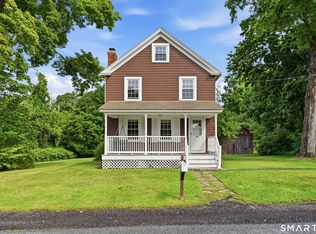 11 Warner Rd, Bridgewater, CT 06752