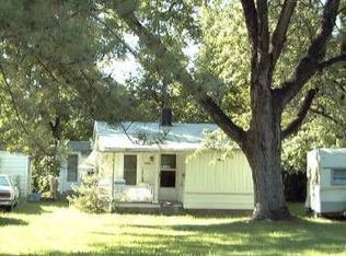 2524 Olivewood Ave, Oregon, OH 43605