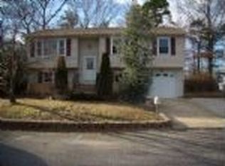 736 Longboat Ave, Beachwood, NJ 08722