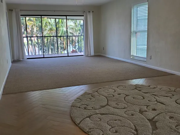 5500 Rattlesnake Hammock Rd APT J206, Naples, FL 34113