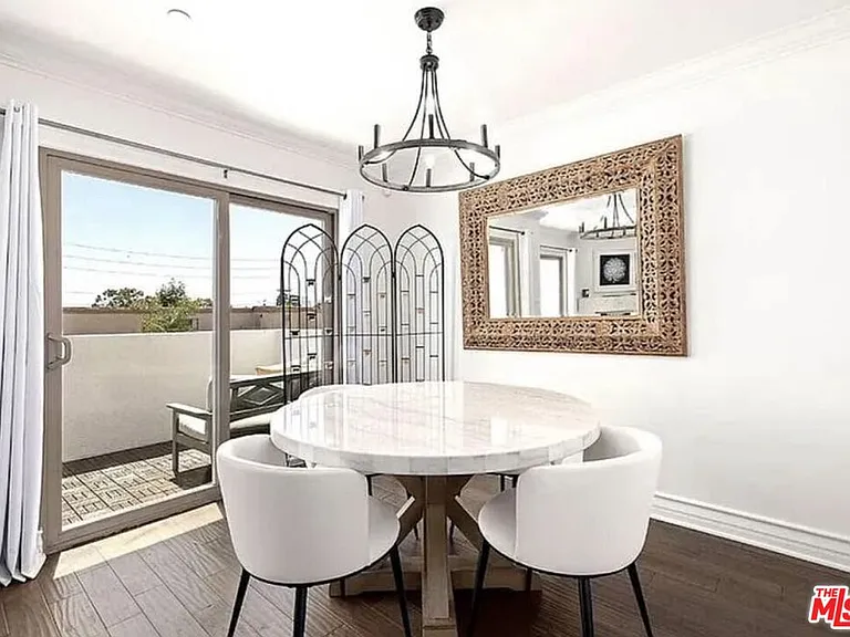 1621 Barry Ave #Penthouse 3 — Photo 3