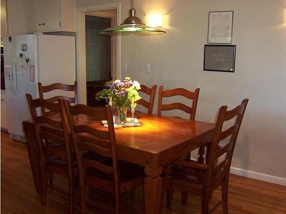5th image of 816 Blaisdell Ct