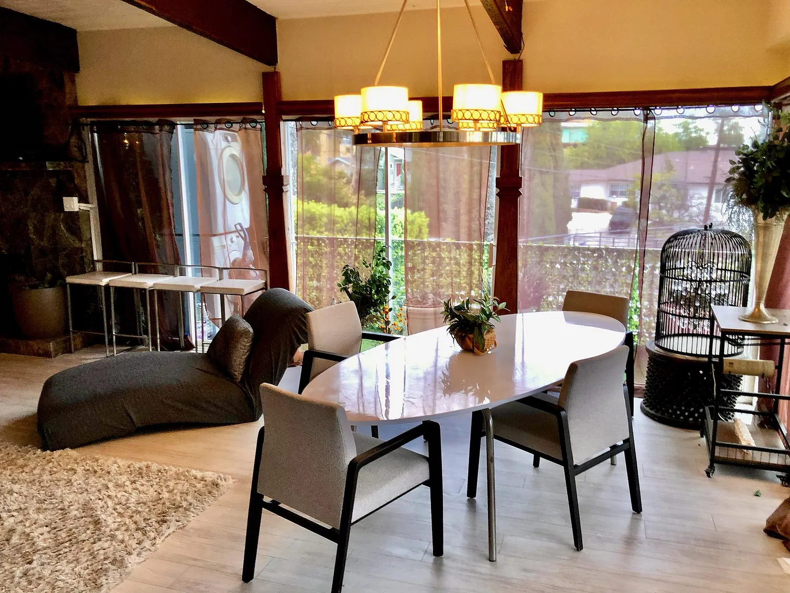 3 bed, 1700 sqft, $5,999 — Photo 4