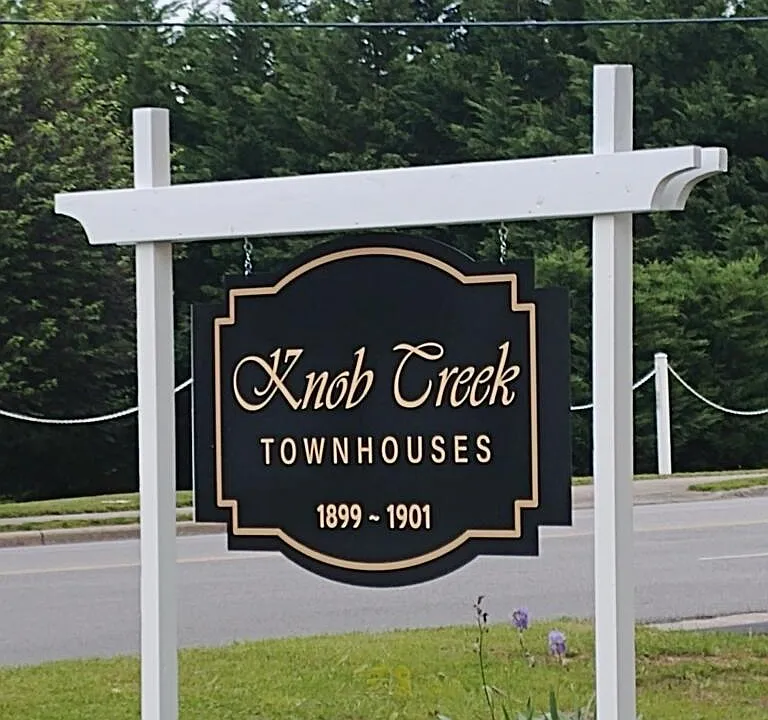 knob creek townhouses