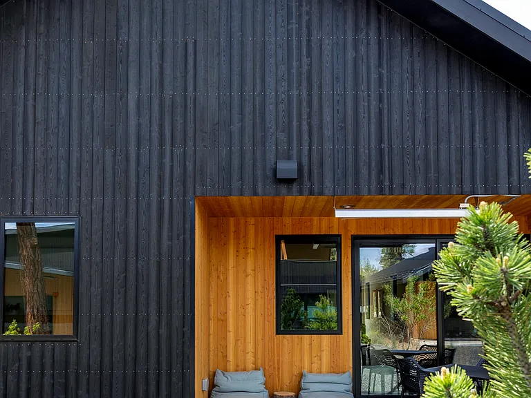 528 W Elder Way — Photo 4