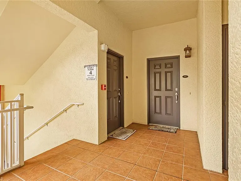 2728 Tiburon Blvd E #A-401 — Photo 3