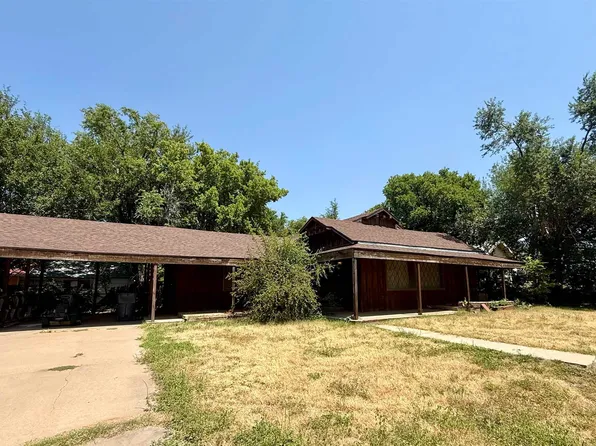 1033 Lasso Ln, Freedom, OK 73842