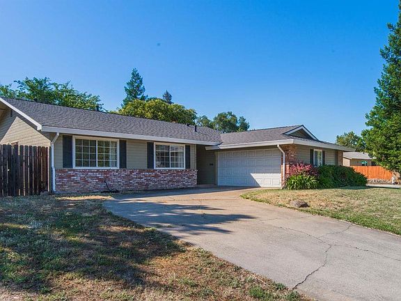 2nd image of 5600 Greenacres Way