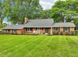 66653 Hartway Rd, Ray, MI 48096