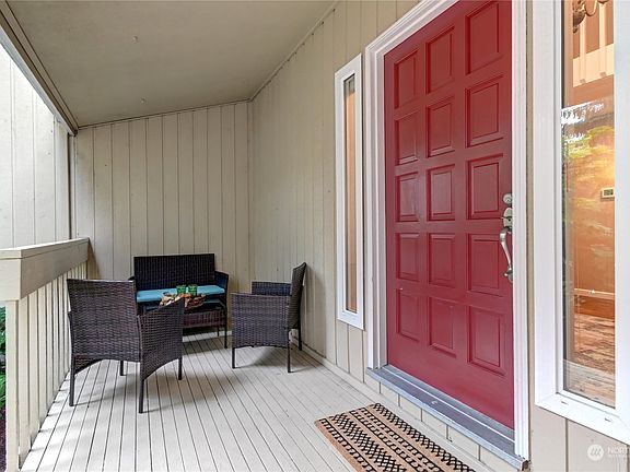 3rd image of 14732 NE 177th Street