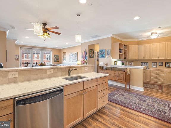 5th image of 800 Admirals Way Unit 1832