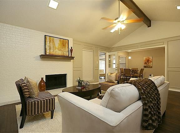 3rd image of 5119 Red River Dr