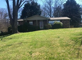 11124 Hughlan Dr, Knoxville, TN 37934