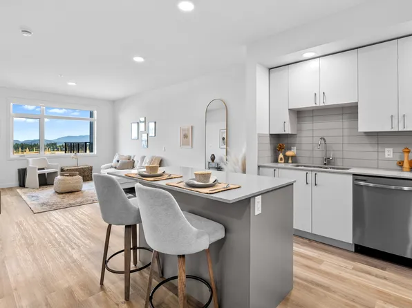 Ascent by Highstreet, 1003 Frost Rd, Kelowna, BC V1W 0E4