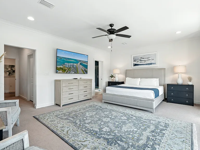 4688 Casablanca Dr — Photo 16