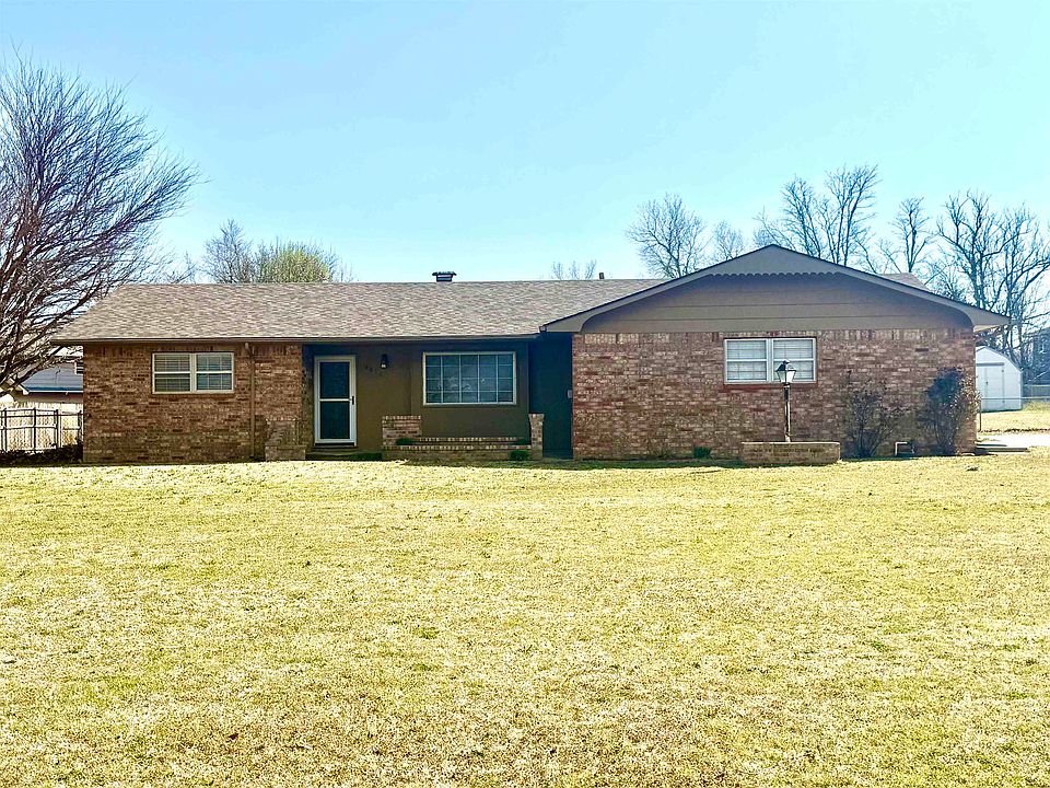 1st image of 4815 Cedardale Rd