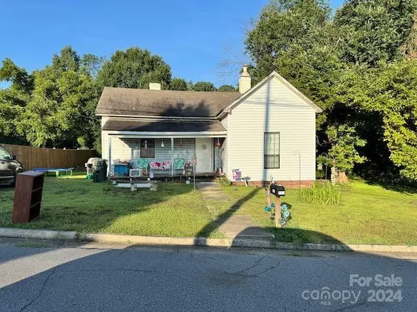 111 8th St, Spencer, NC 28159