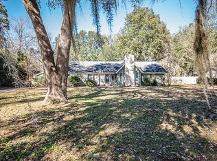 2430 Lochwood Dr, Valdosta, GA 31601