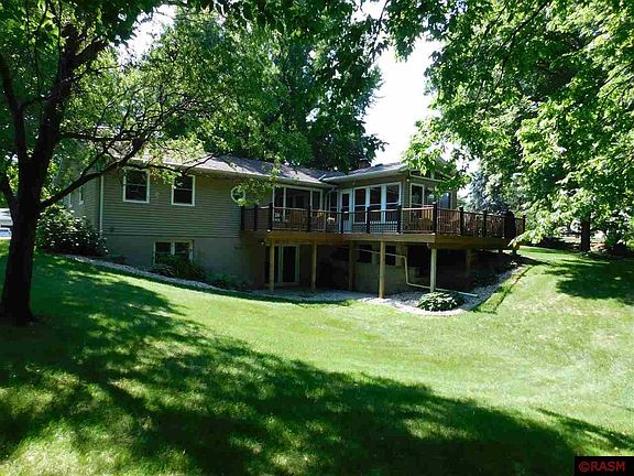 4th image of 229 Mapleridge Dr
