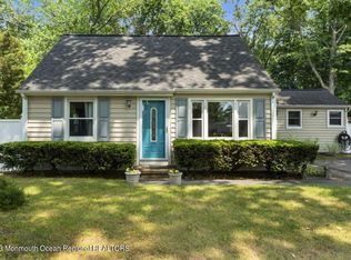 439 Shady Ln, Howell, NJ 07731