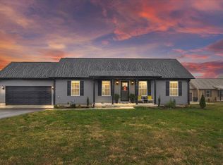 398 Halifax Settle Rd, Scottsville, KY 42164