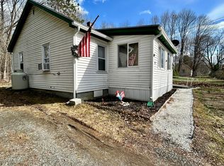 19 Elm Street, Dexter, ME 04930