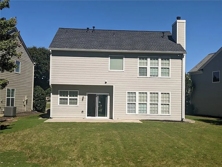 8730 Radford Ln — Photo 2