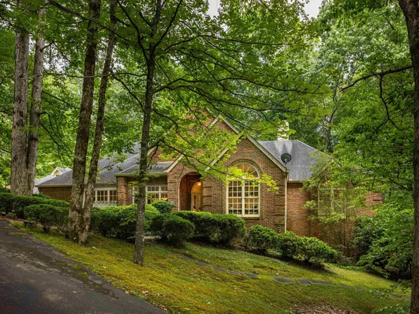 211 Carnoustie N, Birmingham, AL 35242