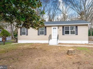 327 Erie Ave, Clayton, NJ 08312