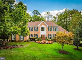 6187 Freds Oak Rd, Fairfax Station, VA 22039