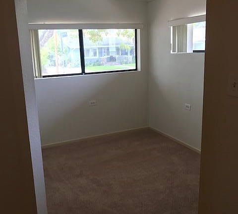 4th image of 5020 Vincent Ave