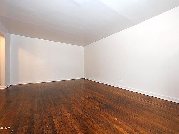 2nd image of 13616 222nd St APT 11B