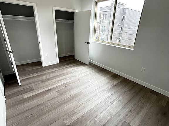 4th image of 2419 N 7th St #B