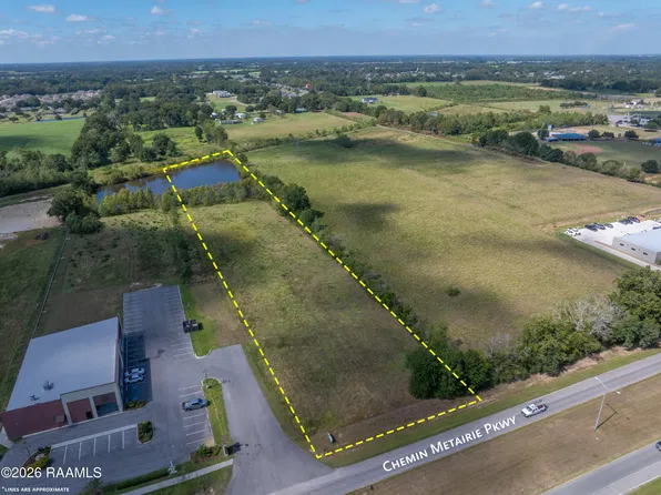 2010 Chemin Metairie Pkwy, Lafayette, LA 70592
