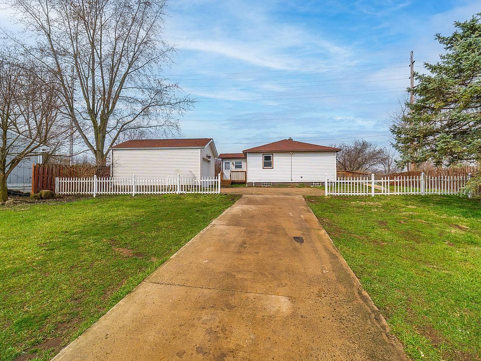 1st image of 2497 McZand Blvd