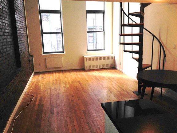 5th image of 53 Grove St #2L
